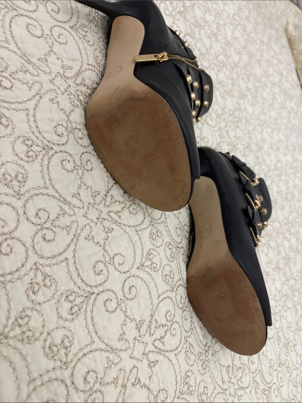 Michael Kors Bryn studded Black leather peek-Toe Buckle high heel ankle Boot 10